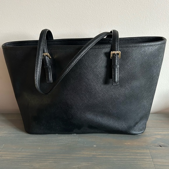 Small Michael Kors Handbag - Picture 2 of 5